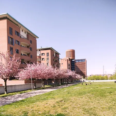 Con Terrazzo Privato Milano San Raffaele - Apartment *